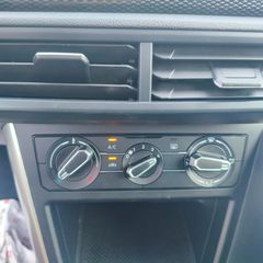 Volkswagen Polo 2024 1.0 TSI  95PS Li-thumb-8