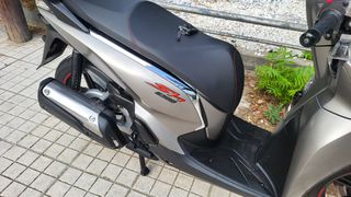 Honda SH 300i 2018-thumb-6