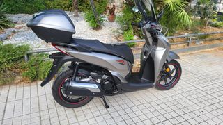 Honda SH 300i 2018-thumb-38