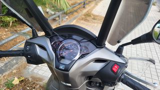 Honda SH 300i 2018-thumb-18