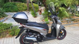 Honda SH 300i 2018-thumb-35