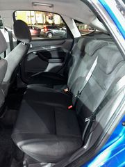 Ford Focus 2005 FOCUS 1.6-thumb-4