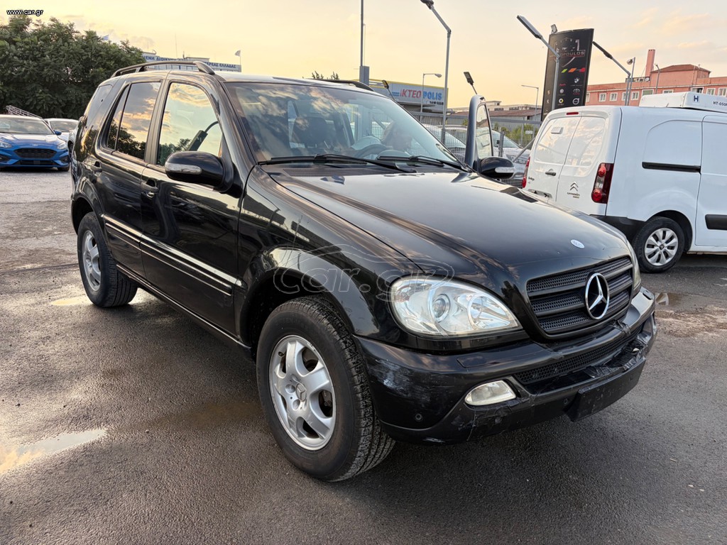 Mercedes-Benz ML 270 2004 ΠΡΩΤΟ ΧΕΡΙ*ΒΙΒΛΙΟ SERVICE*ΑΥΤΟΜΑΤΟ*DIESEL*ΔΕΡΜΑ*CLIMA*