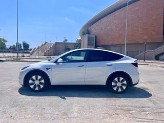 Tesla Model Y 2021 dual motos long range-thumb-1
