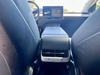 Tesla Model Y 2021 dual motos long range-thumb-18