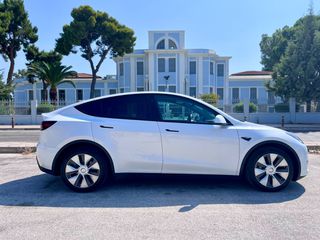 Tesla Model Y 2021 dual motor long range-thumb-11