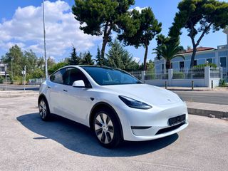 Tesla Model Y 2021 dual motor long range-thumb-13