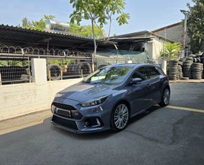 Ford Focus 2017 RS-thumb-5