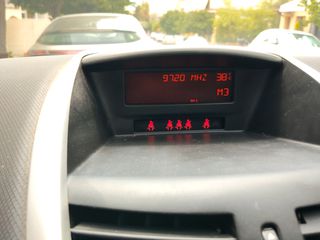Peugeot 207 2010 FACELIFT 1400-16v-thumb-21