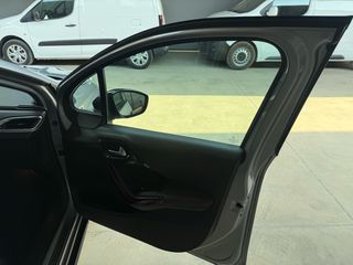 Peugeot 2008 2019 GT Line-thumb-15