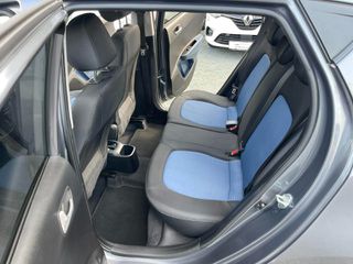 Hyundai i 10 2018 1.0 TREND AUTOMATIC-thumb-19