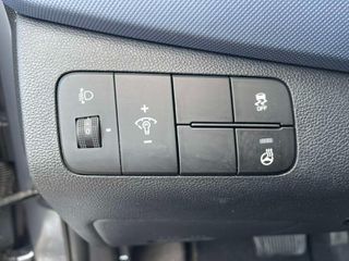 Hyundai i 10 2018 1.0 TREND AUTOMATIC-thumb-29