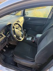 Ford C-Max 2005-thumb-2