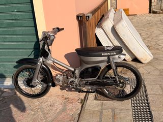 Honda C 1991