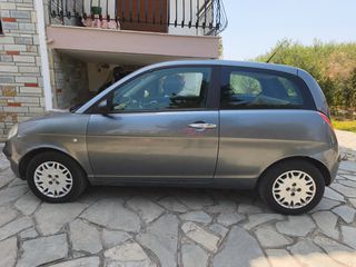 Lancia Ypsilon 2007 1.4 16V 95HP-thumb-2