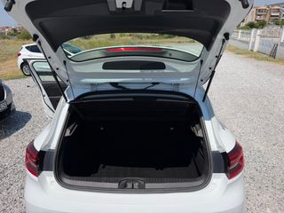 Renault Clio 2023 1.0 TCe 90CP 6 GEARS-thumb-25