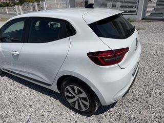 Renault Clio 2023 1.0 TCe 90CP 6 GEARS-thumb-2