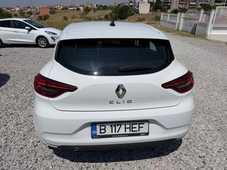 Renault Clio 2023 1.0 TCe 90CP 6 GEARS-thumb-3