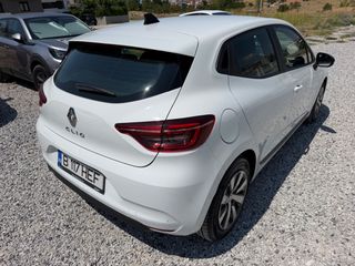 Renault Clio 2023 1.0 TCe 90CP 6 GEARS-thumb-4