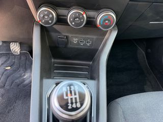 Renault Clio 2023 1.0 TCe 90CP 6 GEARS-thumb-15