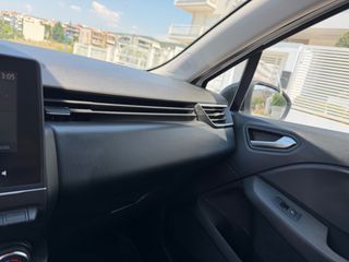 Renault Clio 2023 1.0 TCe 90CP 6 GEARS-thumb-16
