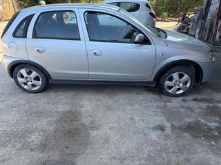 Opel Corsa 2004-thumb-2