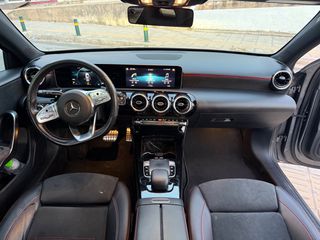 Mercedes-Benz A 180 2019 AMG-LINE-thumb-15