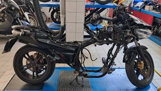 Honda DN-01 2009-thumb-1