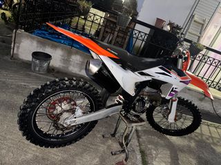 KTM 250 SX-F 2024-thumb-3