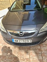 Opel Astra 2011
