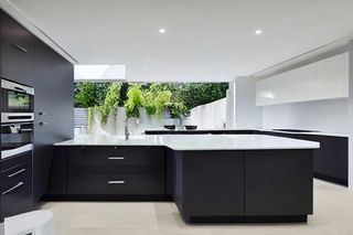Intrahome Iris Concept 2 χρώμα Λακέ Λευκό Ματ έπιπλα κουζίνας 10 Μέτρα συνολικα τρέχον μέτρα Intrahome-65651881