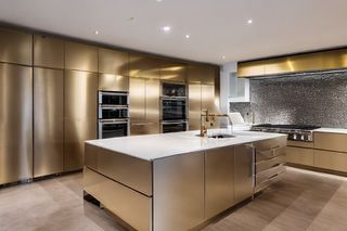 Intrahome Helios Studio 2 χρώμα Βουρτσιστό Χρυσό έπιπλα κουζίνας 10 Μέτρα συνολικα τρέχον μέτρα Intrahome-65651940