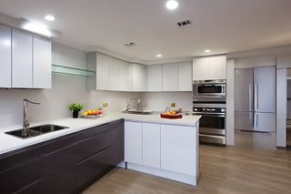Intrahome Monaco Pro 2 χρώμα Λακέ Λεβάντα έπιπλα κουζίνας 10 Μέτρα συνολικα τρέχον μέτρα Intrahome-65651954