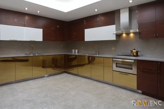 Intrahome Valencia Concept 2 χρώμα Γυαλιστερό Χρυσό έπιπλα κουζίνας 10 Μέτρα συνολικα τρέχον μέτρα Intrahome-65651981