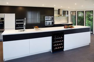 Intrahome Elite Prime 2 χρώμα Νησί Μαύρο & Λευκό Περίμετρος έπιπλα κουζίνας 10 Μέτρα συνολικα τρέχον μέτρα Intrahome-65652212