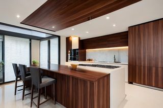 Intrahome Luna Elegance 2 χρώμα Καπλαμάς Καρυδιά έπιπλα κουζίνας 10 Μέτρα συνολικα τρέχον μέτρα Intrahome-65652259
