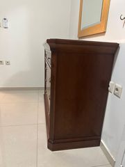 Συρταριέρα με καθρέφτη