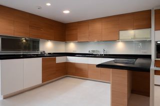 Intrahome Prisma Max 1 χρώμα Καπλαμάς Σφενδάμι έπιπλα κουζίνας 10 Μέτρα συνολικα τρέχον μέτρα Intrahome-65652570