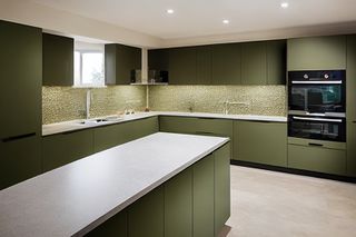 Intrahome Olympia Studio 1 χρώμα Λακέ Λαδί έπιπλα κουζίνας 10 Μέτρα συνολικα τρέχον μέτρα Intrahome-65652900