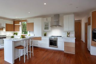 Intrahome Elite Studio 1 χρώμα Λευκό Λακέ Πάνω & Δρυς Κάτω έπιπλα κουζίνας 10 Μέτρα συνολικα τρέχον μέτρα Intrahome-65653200
