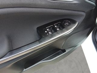 Alfa Romeo Giulietta 2014 1.6 JTDm 105HP | NAVI 6,5" | BLUETOOTH | DAB | CRUISE | VDC-thumb-17