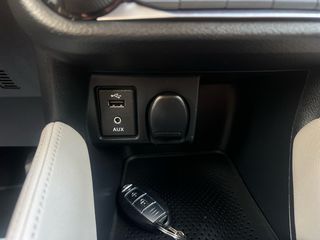 Nissan Micra 2017-thumb-22
