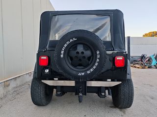 Jeep Renegade 1978 CJ7-thumb-7
