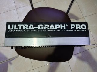 Behringer Ultra-Graph Pro GEQ3102-thumb-2