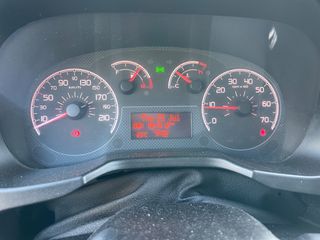 Peugeot Bipper 2011 DIESEL-thumb-8