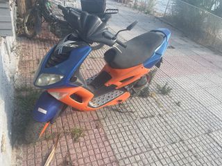 Roller / Scooter 2000
