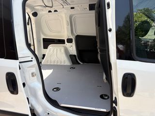 Κλούβα Fiat 2022 Doblo 1.6multijet*Οθονη*Navi*Euro6D*Book Service*Full Extra*-thumb-9