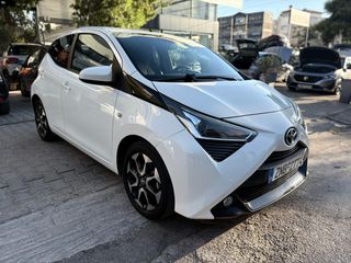 Toyota Aygo 2020 X-Play Sport Connect MMT FRW 1.0-thumb-2
