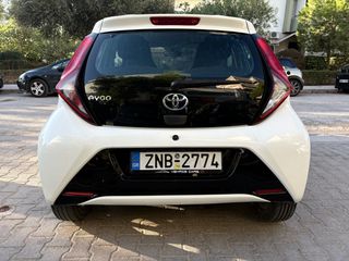 Toyota Aygo 2020 X-Play Sport Connect MMT FRW 1.0-thumb-4