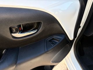 Toyota Aygo 2020 X-Play Sport Connect MMT FRW 1.0-thumb-14